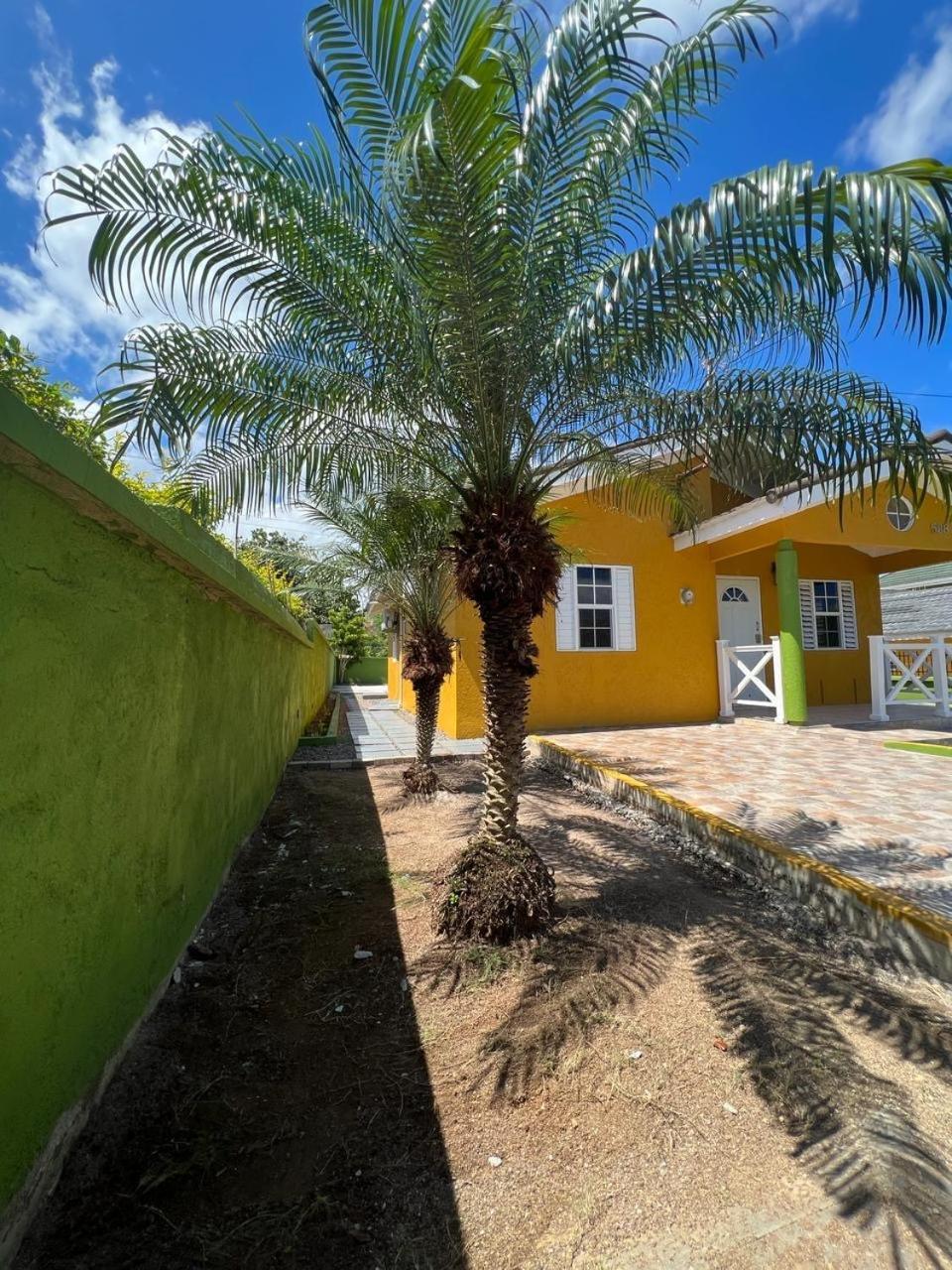 Reddie Vacation Homes Windsor  외부 사진