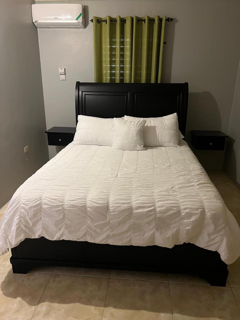 Reddie Vacation Homes Windsor  외부 사진